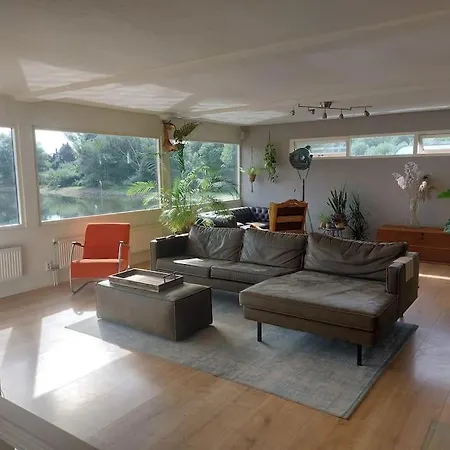 Villa Ruime Woonboot In Centrum *